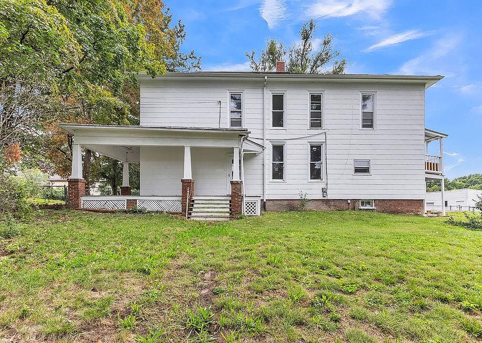 1st image of 418 N 20th St