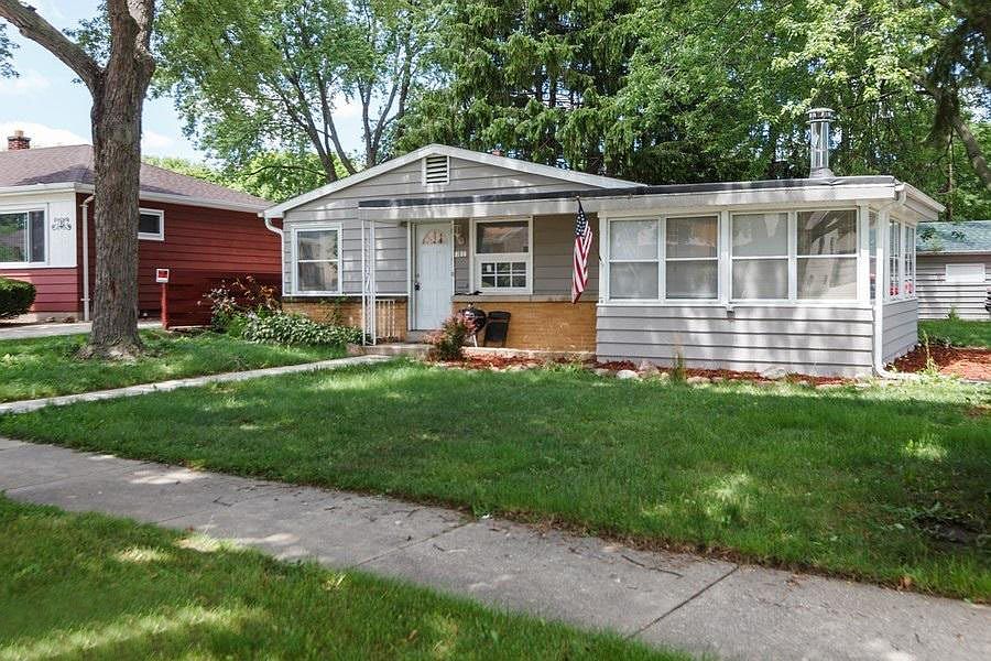 2nd image of 8100 W Lancaster Ave