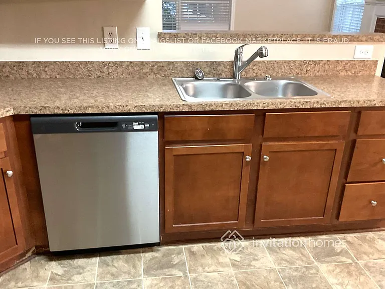 3170 Goldmist Dr — Photo 6