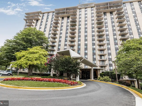 7420 Westlake Ter APT 1401, Bethesda, MD 20817