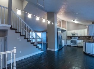 7537 S Kingston Cir, Salt Lake City, UT 84121