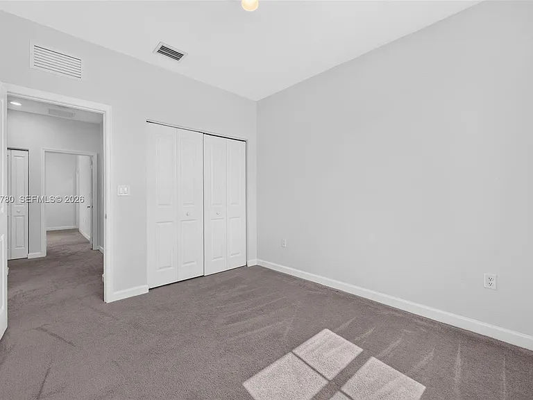 1586 SE 27th Ter #1586 — Photo 33