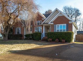 2820 Scoville Ln, Spring Hill, TN 37174