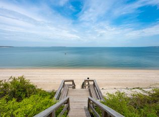 90 Bay St, Southampton, NY 11968