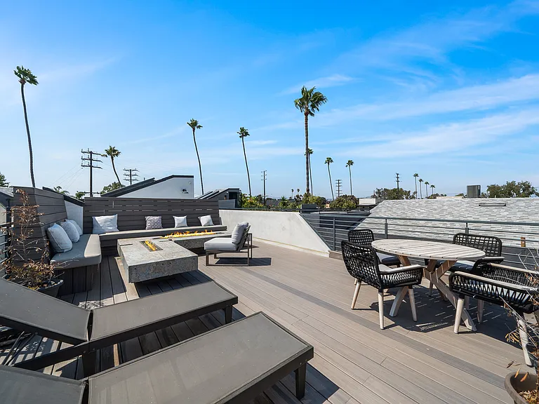 838 California Ave — Photo 38