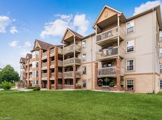 4005 Kilmer Dr #406, Burlington, ON L7M 4M2
