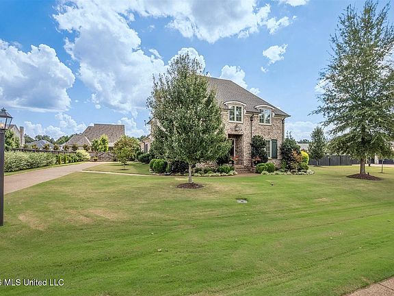5th image of 4480 Woodgate Ln