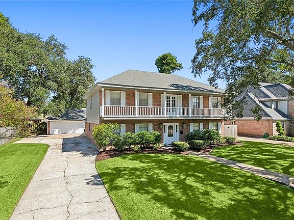 2nd image of 3741 Red Oak Ct