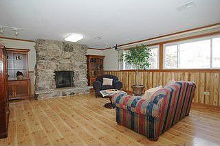 5th image of 1410 E Fleming Dr N