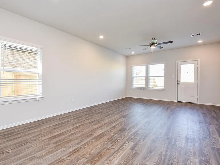 5723 Fresh View Ct — Photo 10