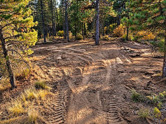 5th image of Grimes Pass Rd