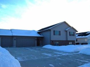 117 Jennifer Ln, Fall River, WI 53932