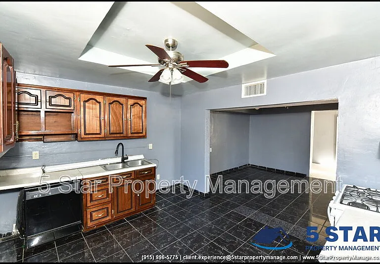 4425 La Luz Ave — Photo 17