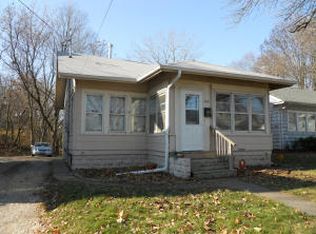 1208 Orange St, Muscatine, IA 52761
