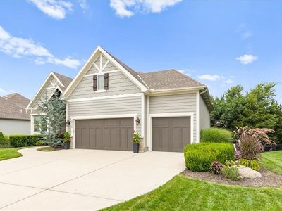 12110 S Belmont Dr, Olathe, KS, 66061