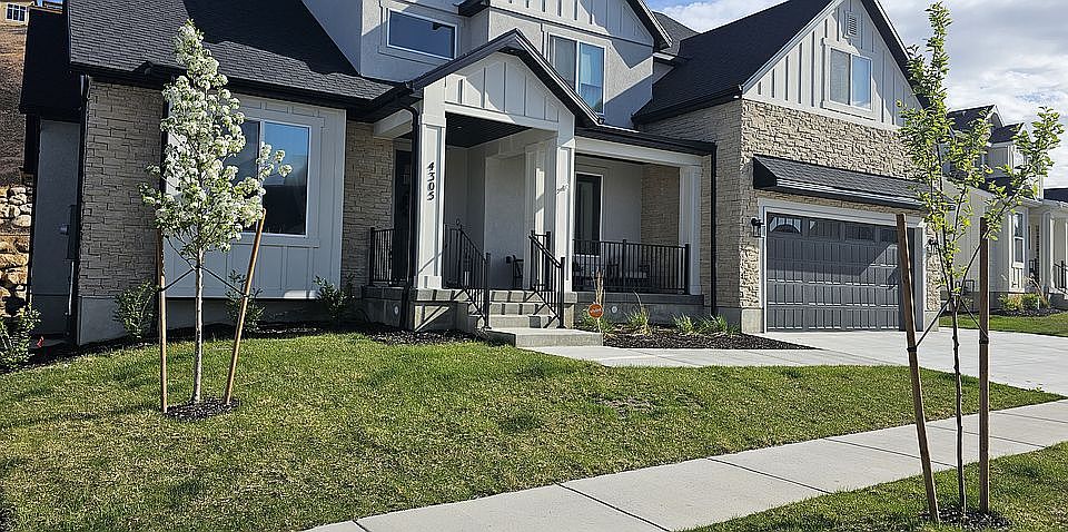 1st image of 4305 N Seasons View Dr
