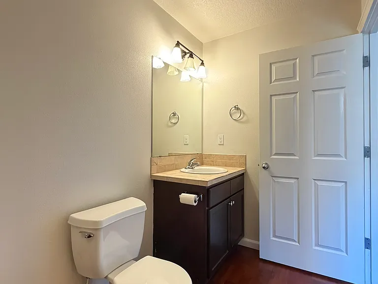 4017 NE Killingsworth St #4017 — Photo 18