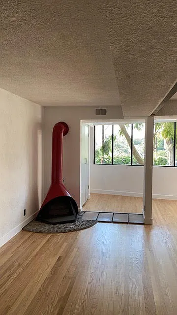 2 bed, 1.5 bath, 1100 sqft, $4,195 — Photo 4