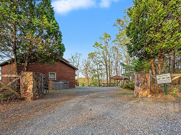 3rd image of 431 Sunrock Mountain Rd
