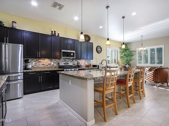 2nd image of 40966 W DESERT FAIRWAYS Drive