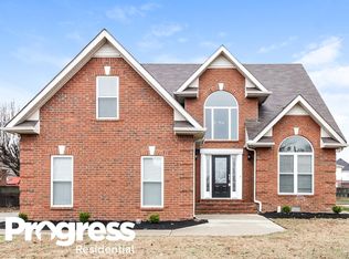 2431 Amber Glen Dr, Murfreesboro, TN 37128