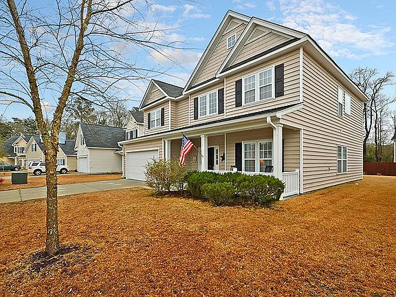 3rd image of 5225 Lenora Dr