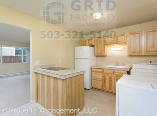 6851 N Fessenden St APT 02, Portland, OR 97203