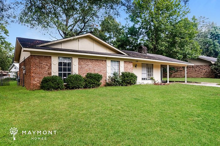 2nd image of 419 Bent Tree Dr