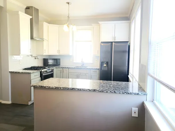 130 Grant Ave, Jersey City, NJ 07305