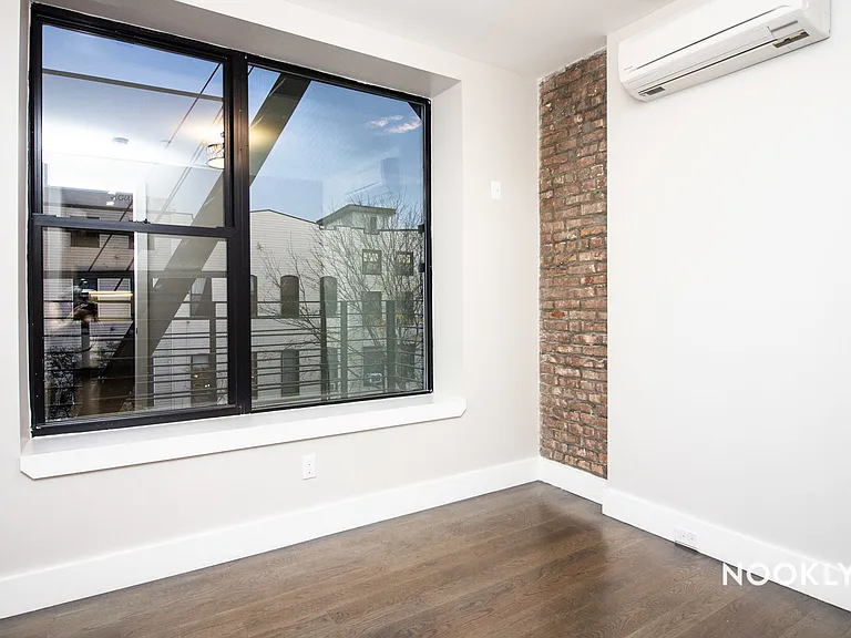199 Stockholm St #4F — Photo 8