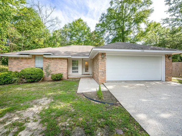 108 Water Oaks Cv, Ocean Springs, MS 39564