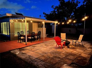 670 NE 57th Ct, Oakland Park, FL 33334