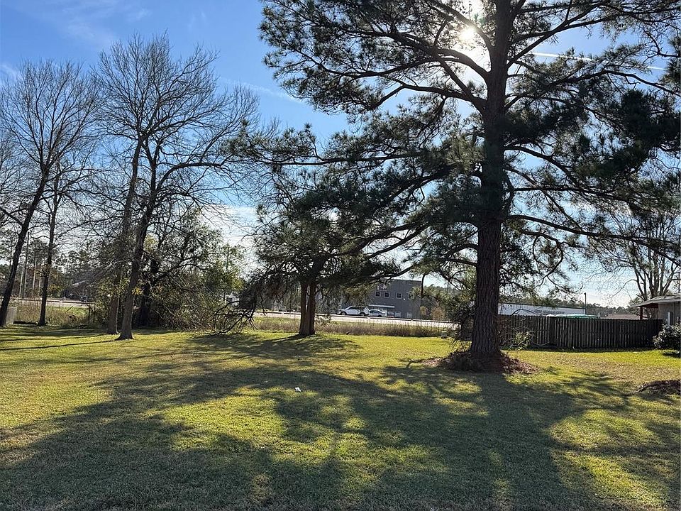 1st image of 10519 Twin Circles Dr