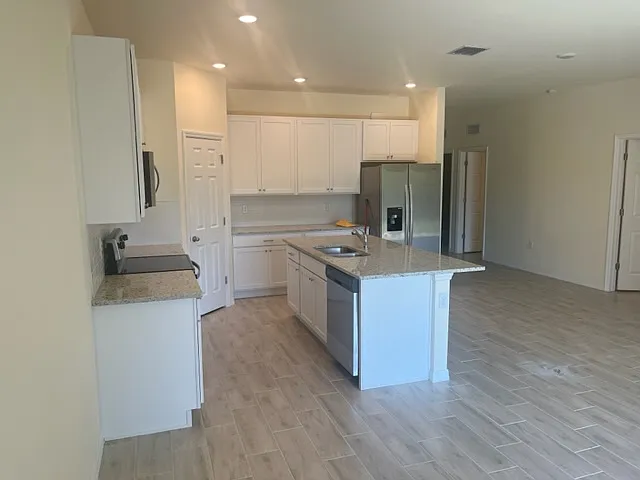 120 Homer Avenue South - 1 — Photo 3
