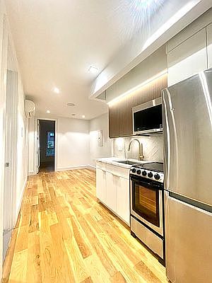 3rd image of 1869 2nd Ave #2B