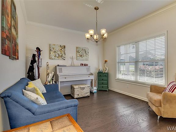 5th image of 12734 Mill Creek Dr