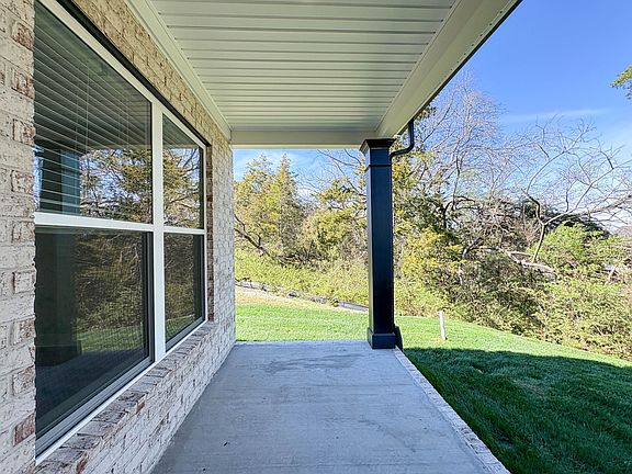 5th image of 221 Glencrest Dr Lot 321