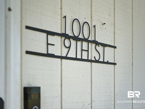 5th image of 1001 E 9th St