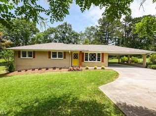 78 Oak St, Hiram, GA 30141