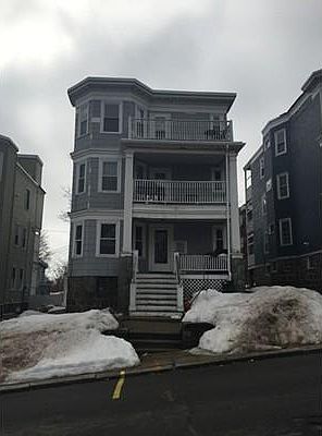 2nd image of 14 N Munroe Ter