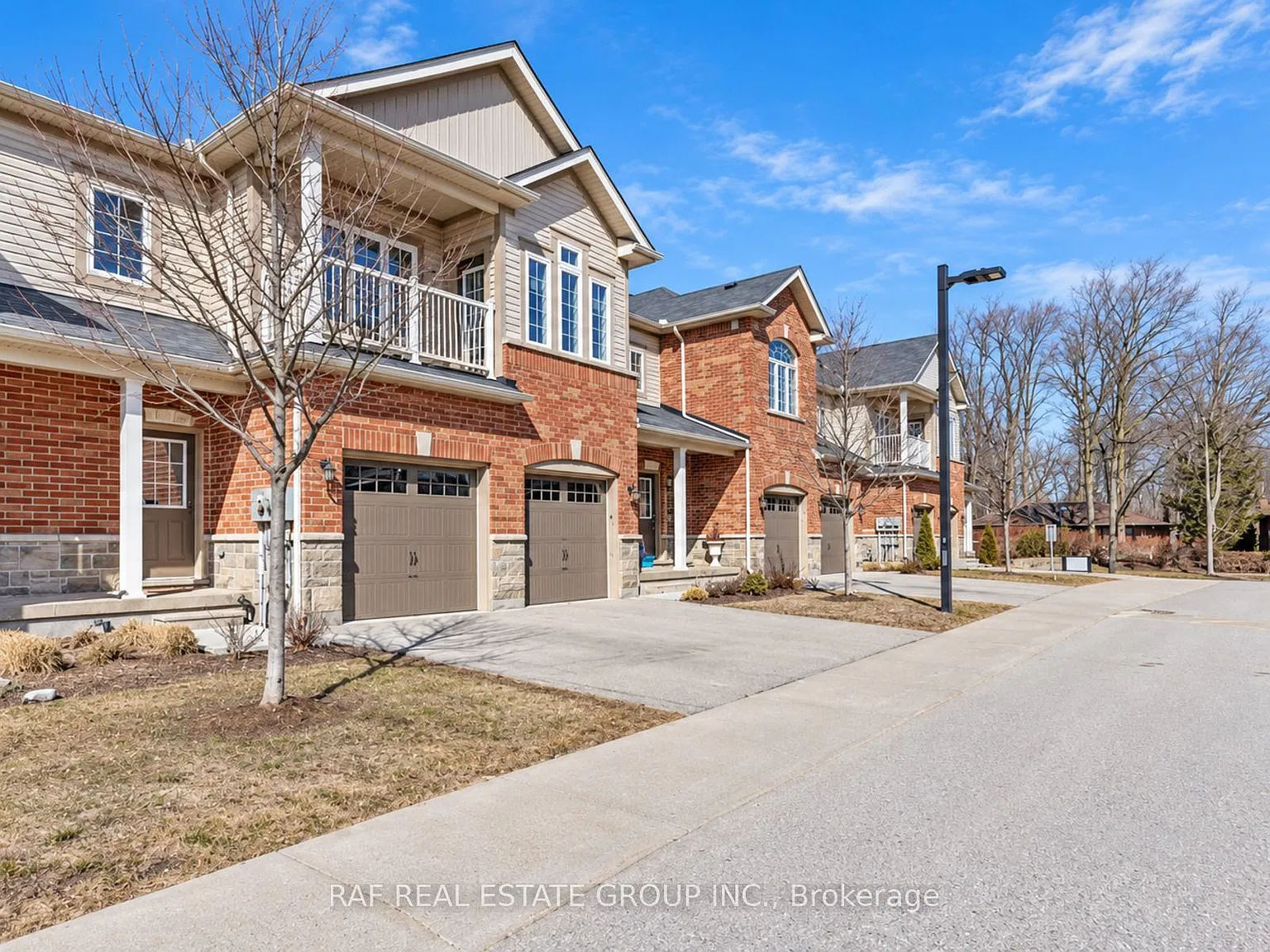 2 bed, $2,600 — Photo 2