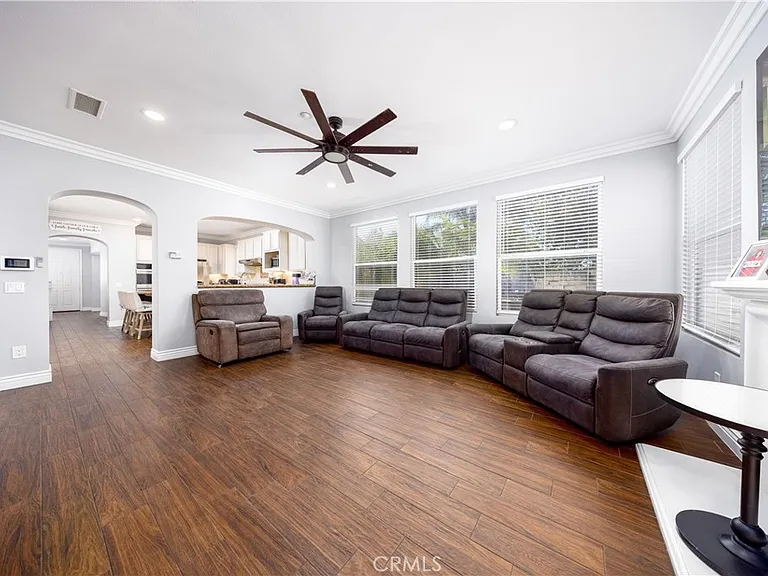 5457 Martingale Way — Photo 16