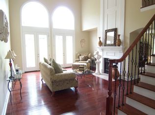 215 Dogwood Dr, Livermore, KY 42352