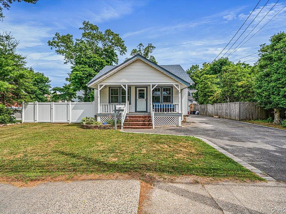 1st image of 41 Moffitt Boulevard