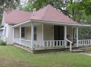 606 School St, Bloomfield, MO 63825