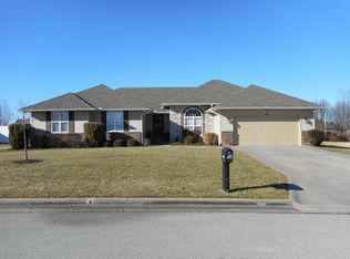 2509 Stephen St, Carthage, MO 64836