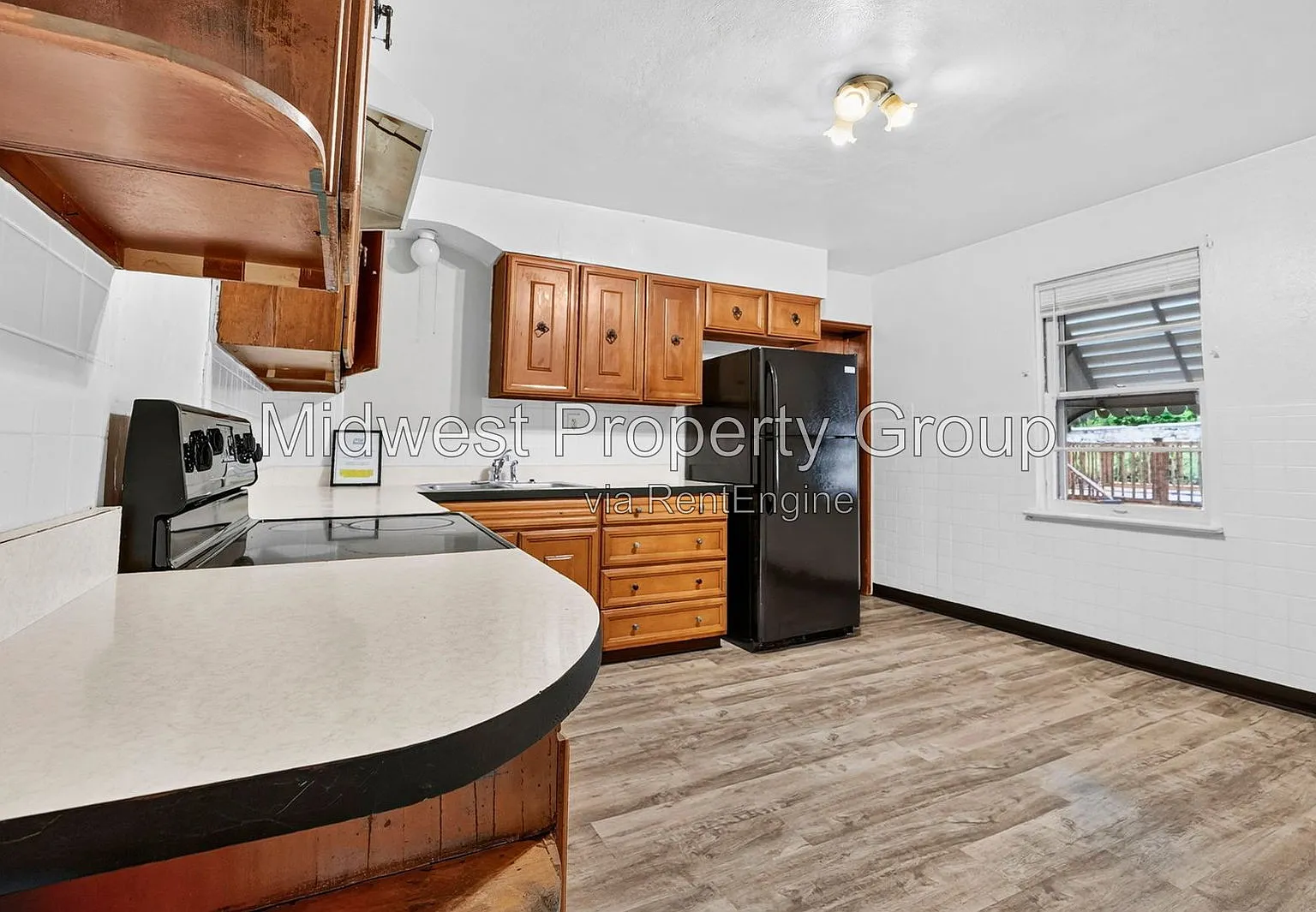 3 bed, 1.0 bath, 950 sqft, $1,025 — Photo 4