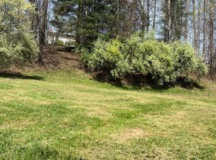 433 Ashley Ln, Summersville, WV 26651