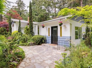 743 Helvetia Cres, Saanich, BC V8Y 1M1