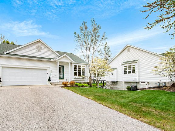 2nd image of 15009 Saddlebrook Trl #53